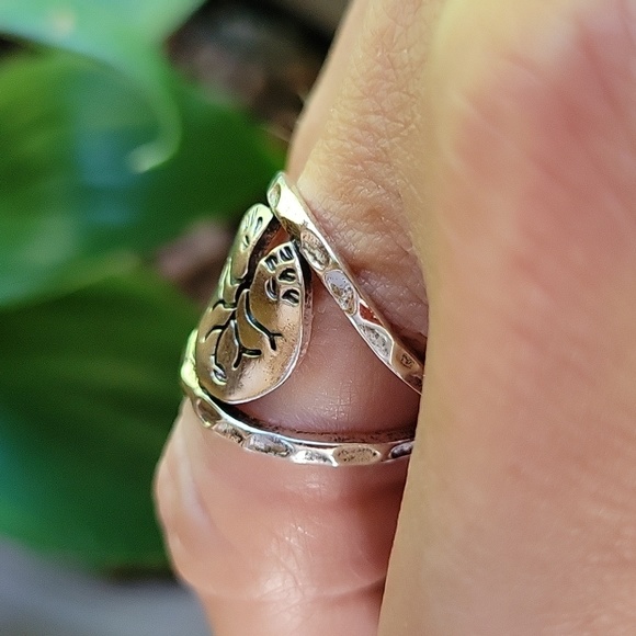 Hammered Rustic Tree Cut-out Ring - Picture 4 of 5